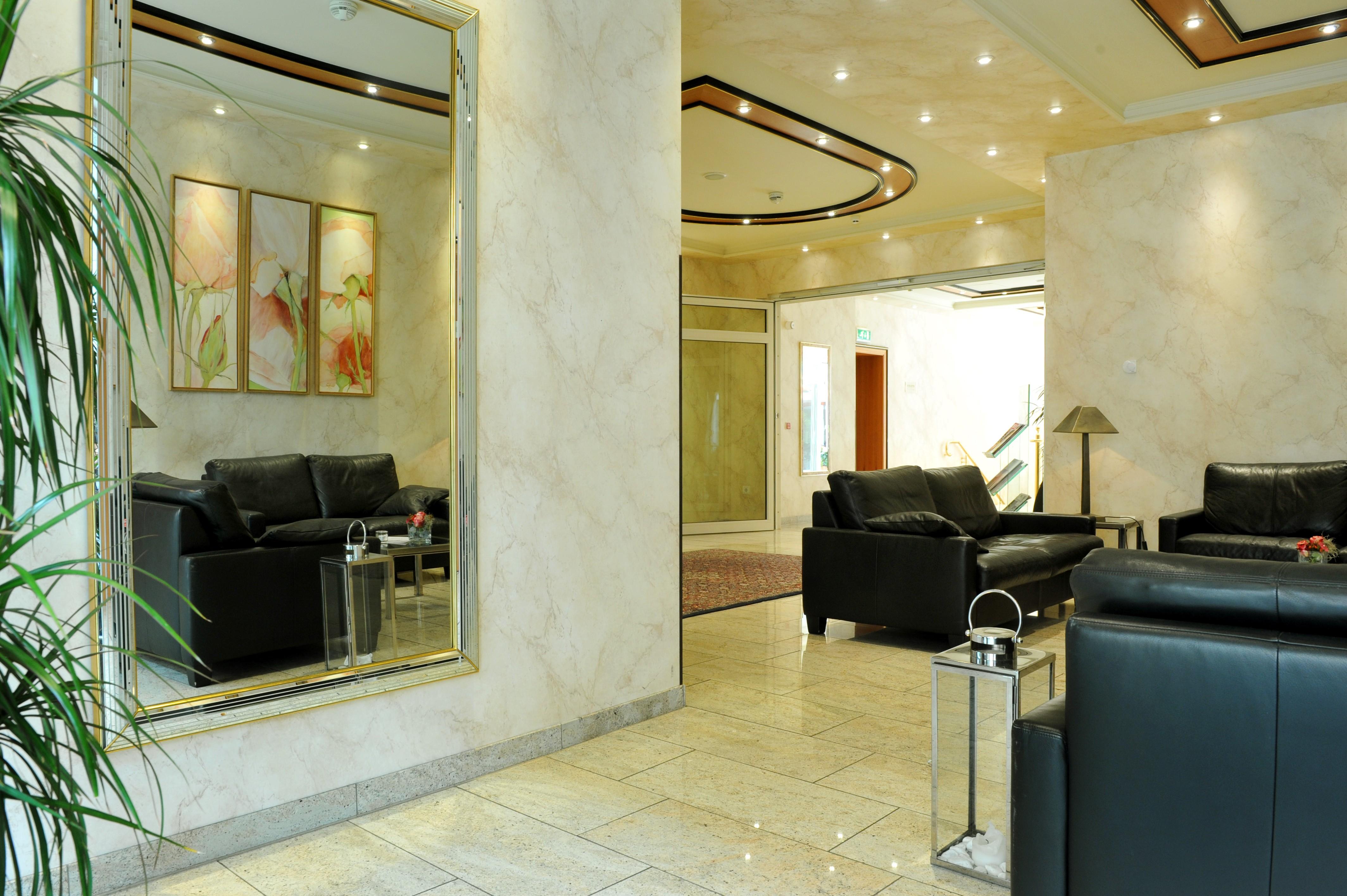 Hotel Stadt München 4*