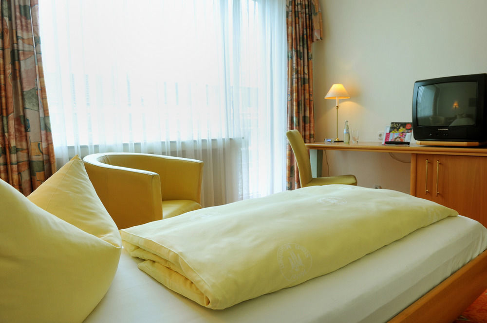 Stadt München 4* Düsseldorf